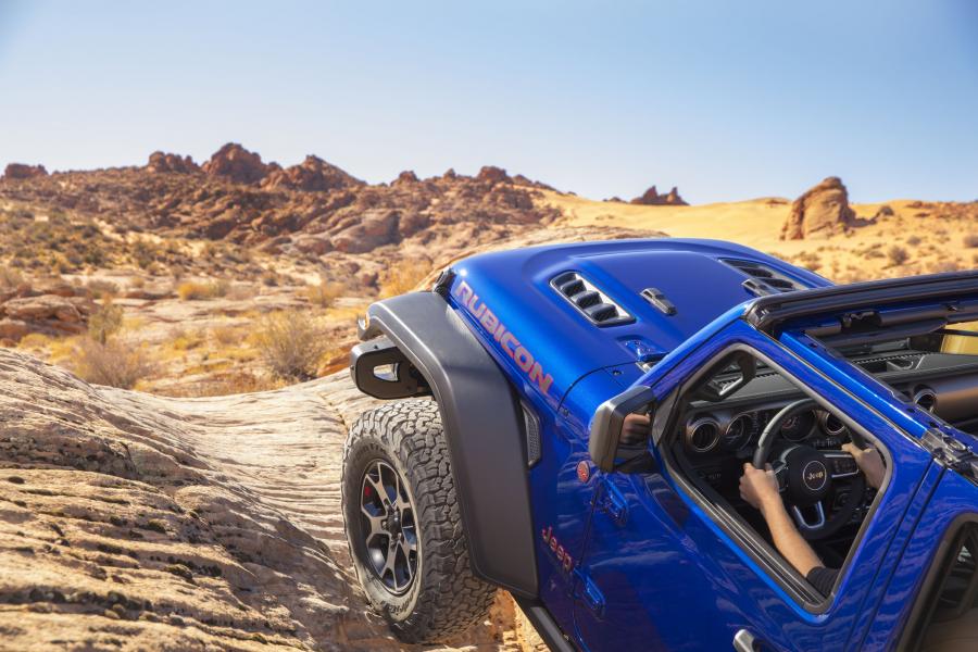  Jeep Wrangler Unlimited Rubicon EcoDiesel (JL) 2019 года  (NA) (фото 3 из 85)